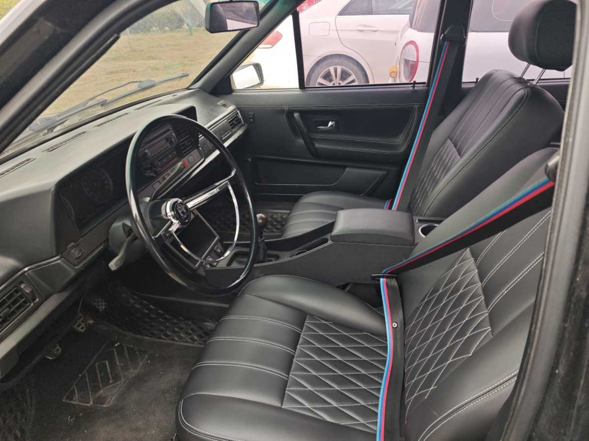 Volkswagen Santana Classic 2009 #3 Volkswagen Santana Classic 2009 صورة سيارة #3