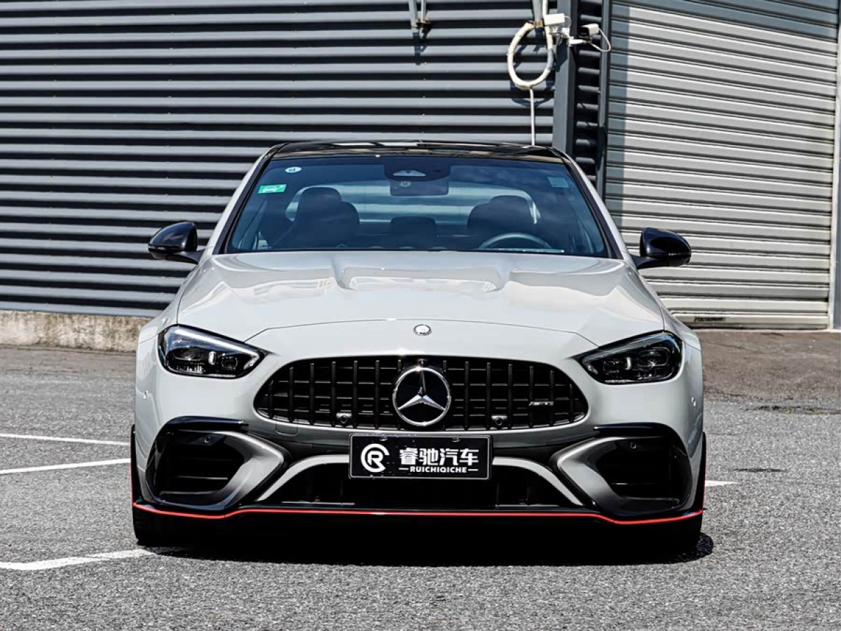 Mercedes-Benz C AMG New Energy 2025 изображение автомобиля #3