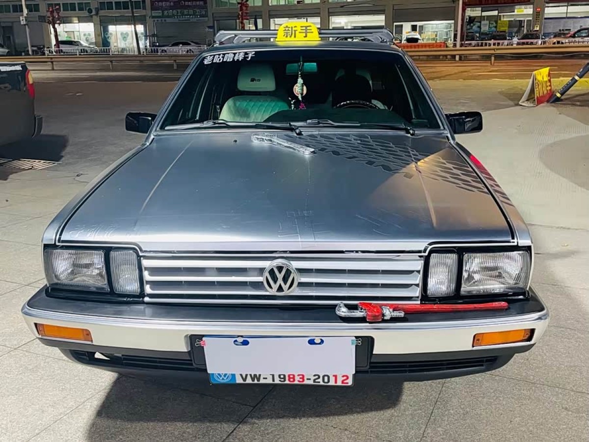 Volkswagen Santana Classic 2009 #3 Volkswagen Santana Classic 2009 صورة سيارة #3