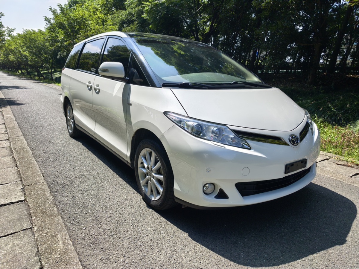 Toyota Previa 2019 car image #3