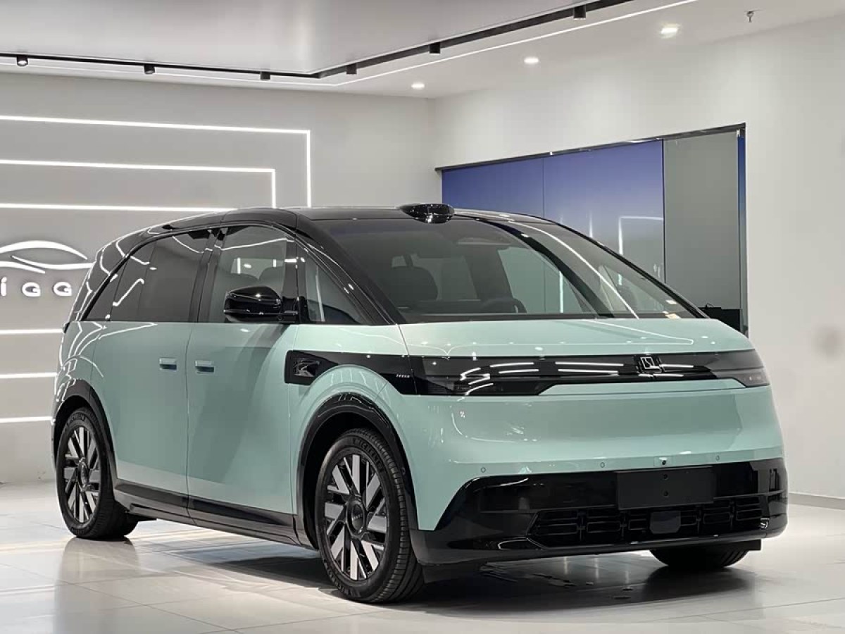 Zeekr MIX 2024 car image #3