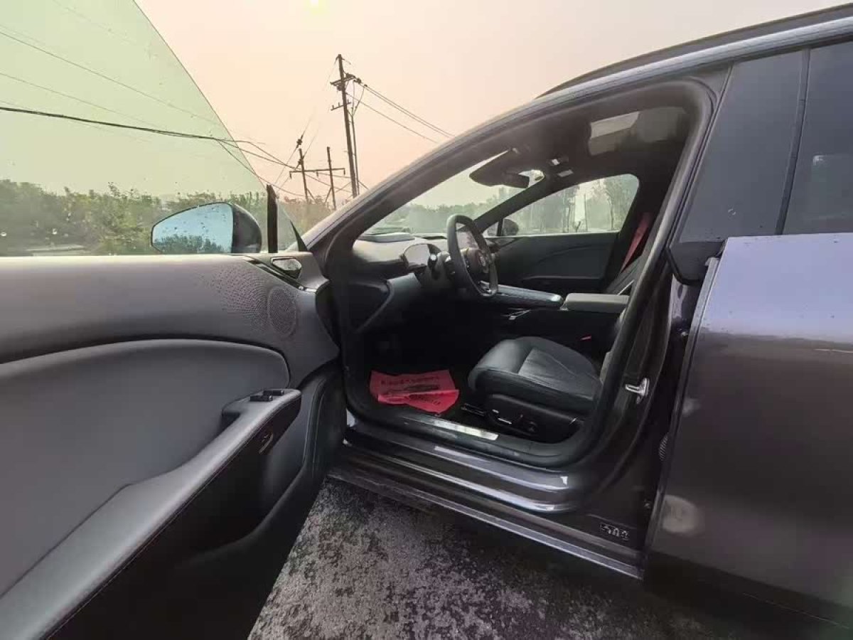 极氪 极氪007GT 2025 汽车图片 #3