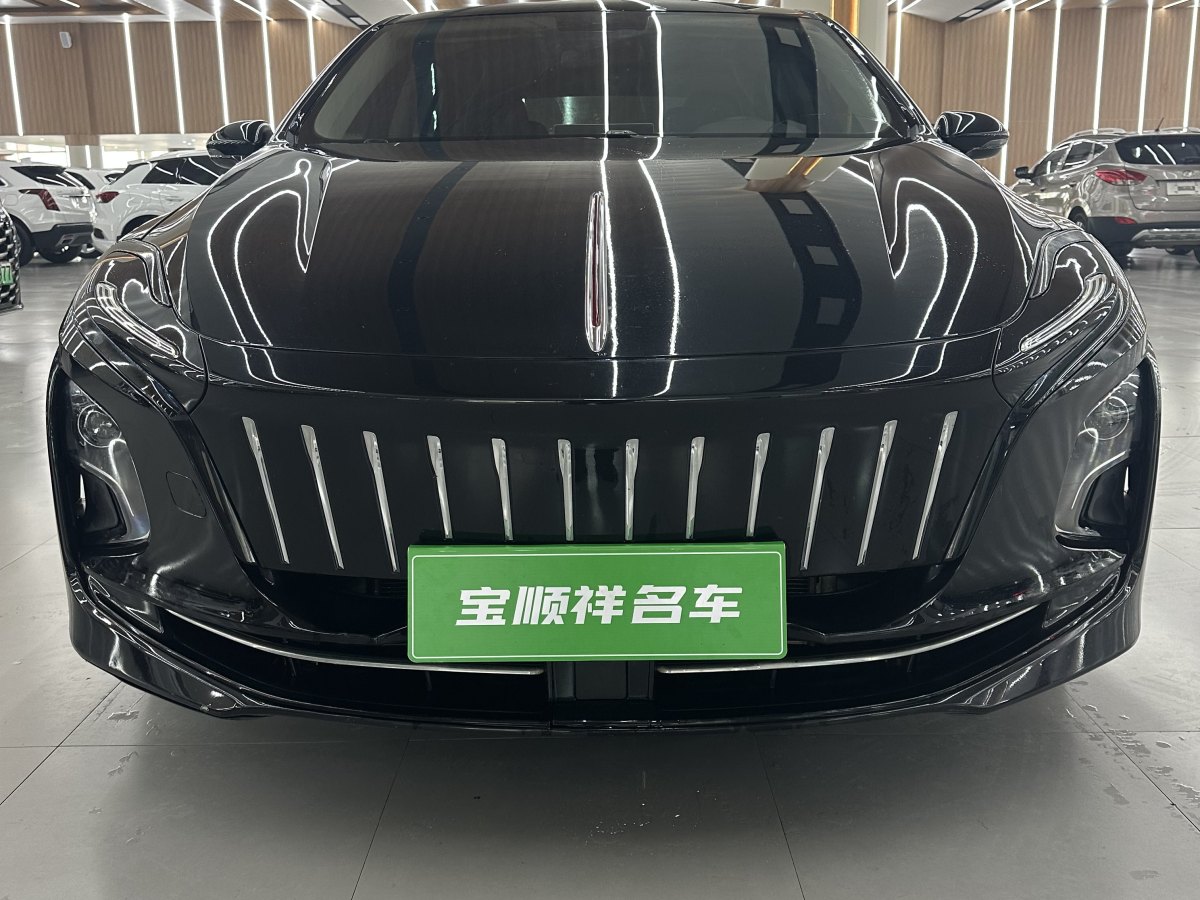 HongQi E-QM5 2022 car image #3