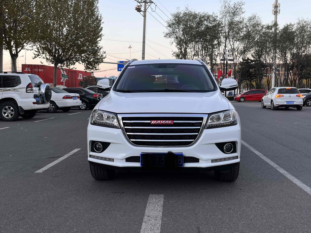 Haval H2 2015 #3 Haval H2 2015 car image #3