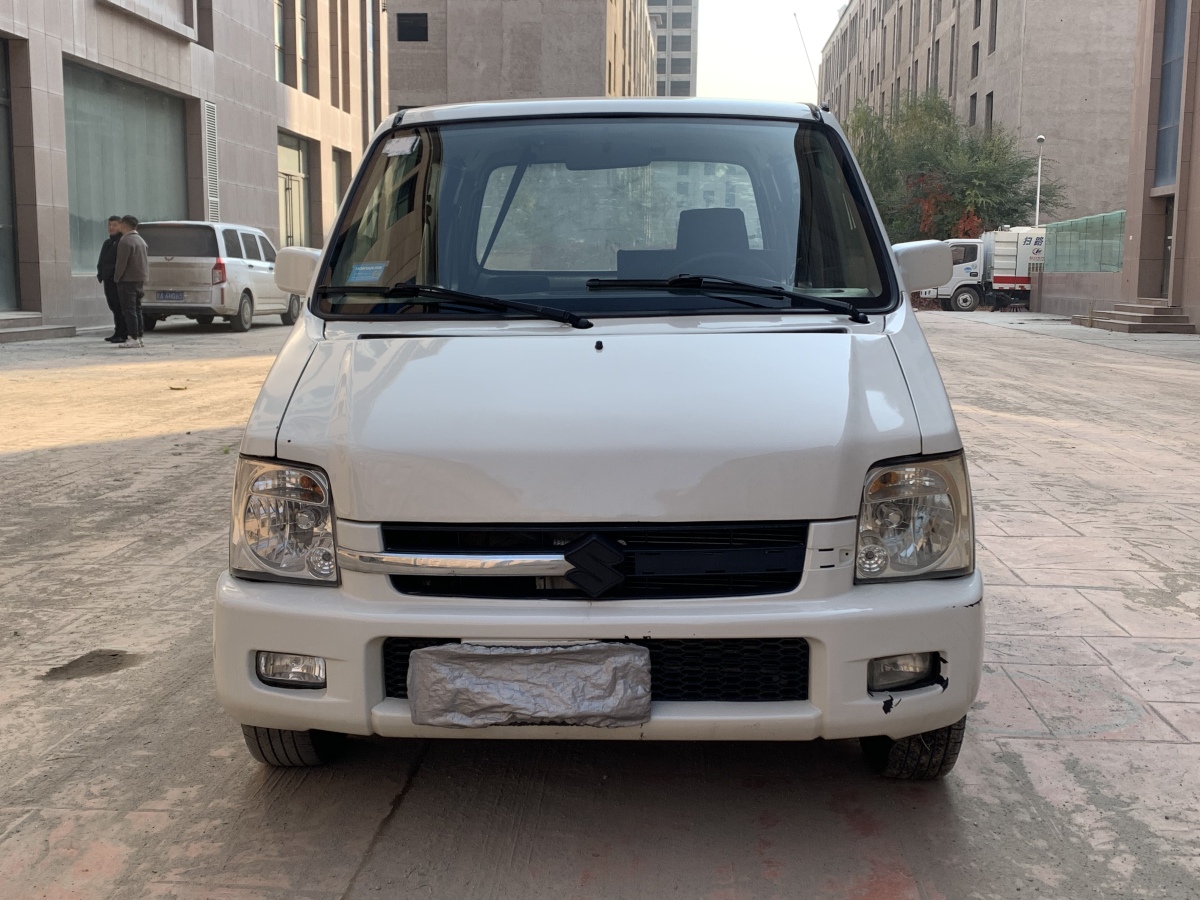 Suzuki Wagon R 2017 изображение автомобиля #3