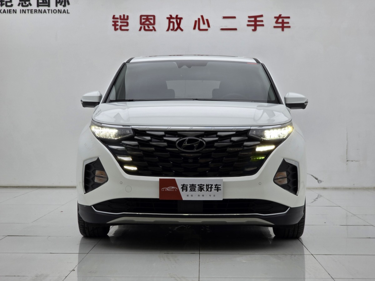 Hyundai Custo 2021 car image #3