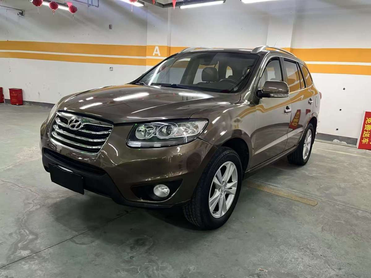 Hyundai Santa Fe Classic 2010 #3 Hyundai Santa Fe Classic 2010 car image #3