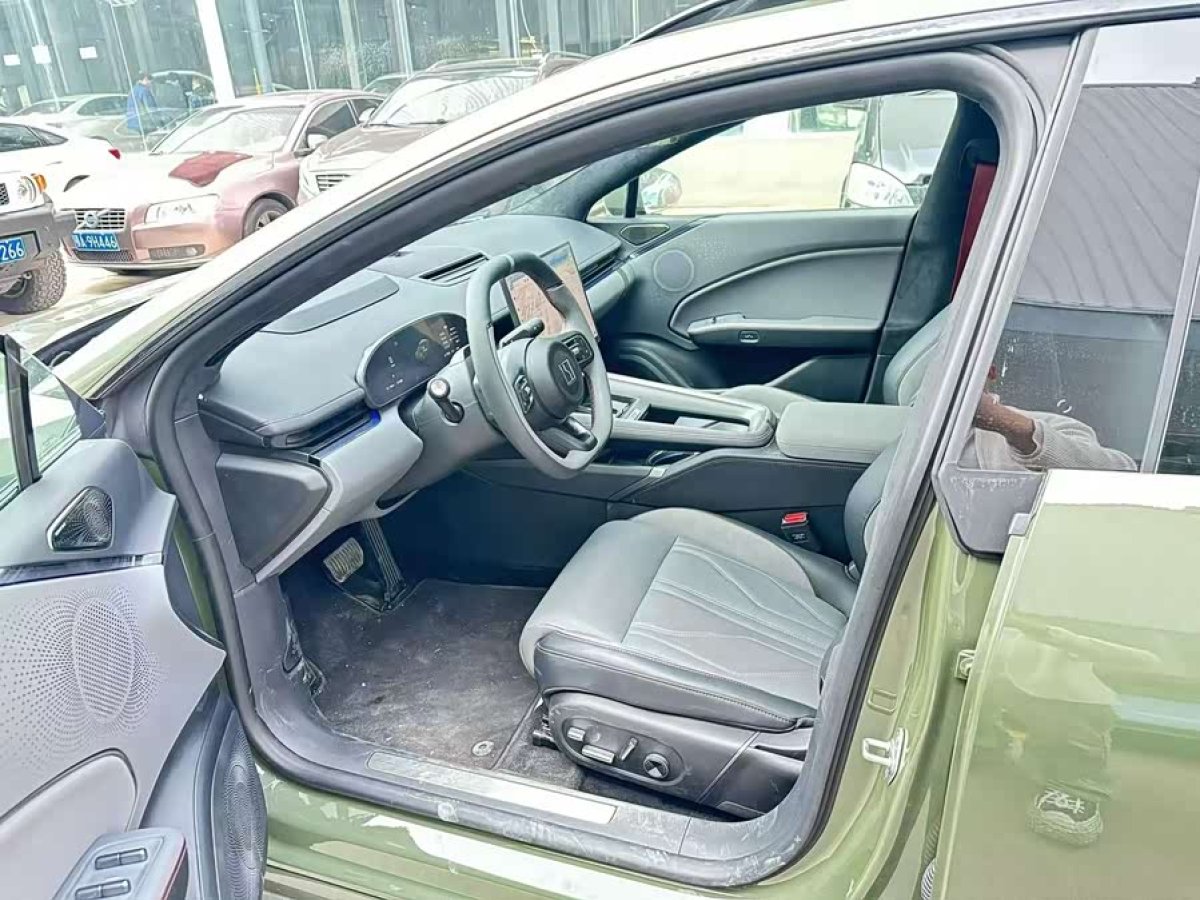 极氪 极氪007GT 2025 汽车图片 #3