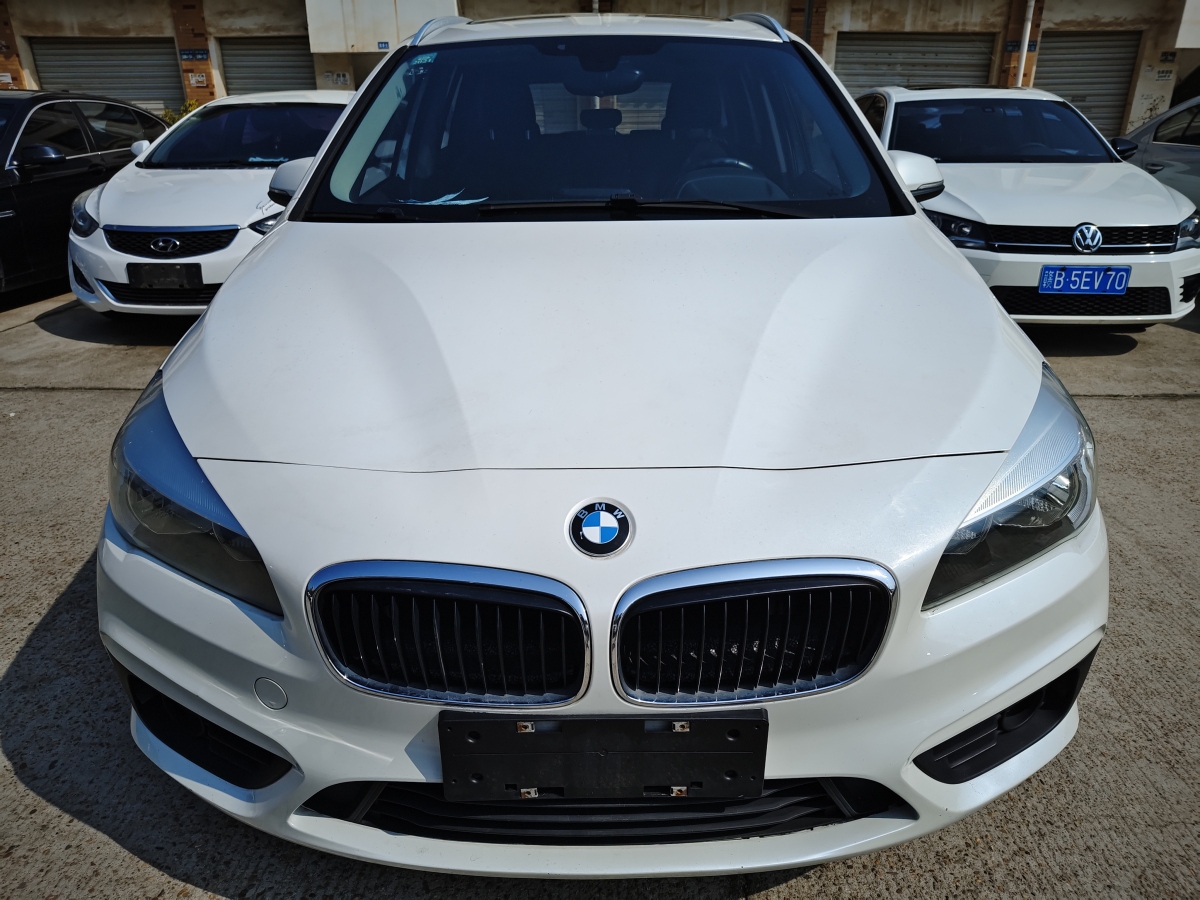 BMW 2 Series Gran Tourer 2017 صورة سيارة #3