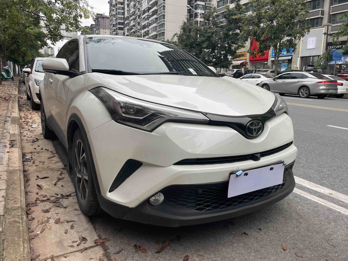 Toyota C-HR EV 2020 #3 Toyota C-HR EV 2020 car image #3