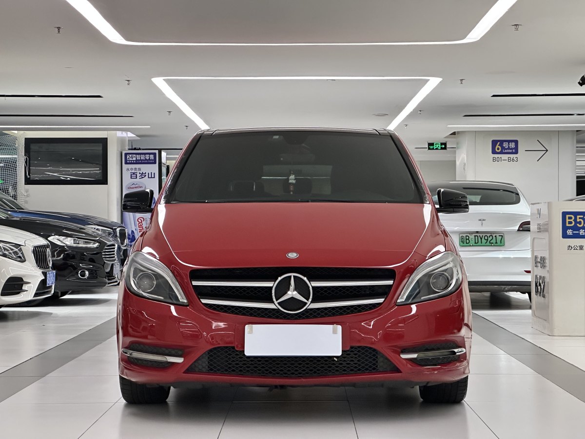 Mercedes-Benz B Class 2012 car image #3