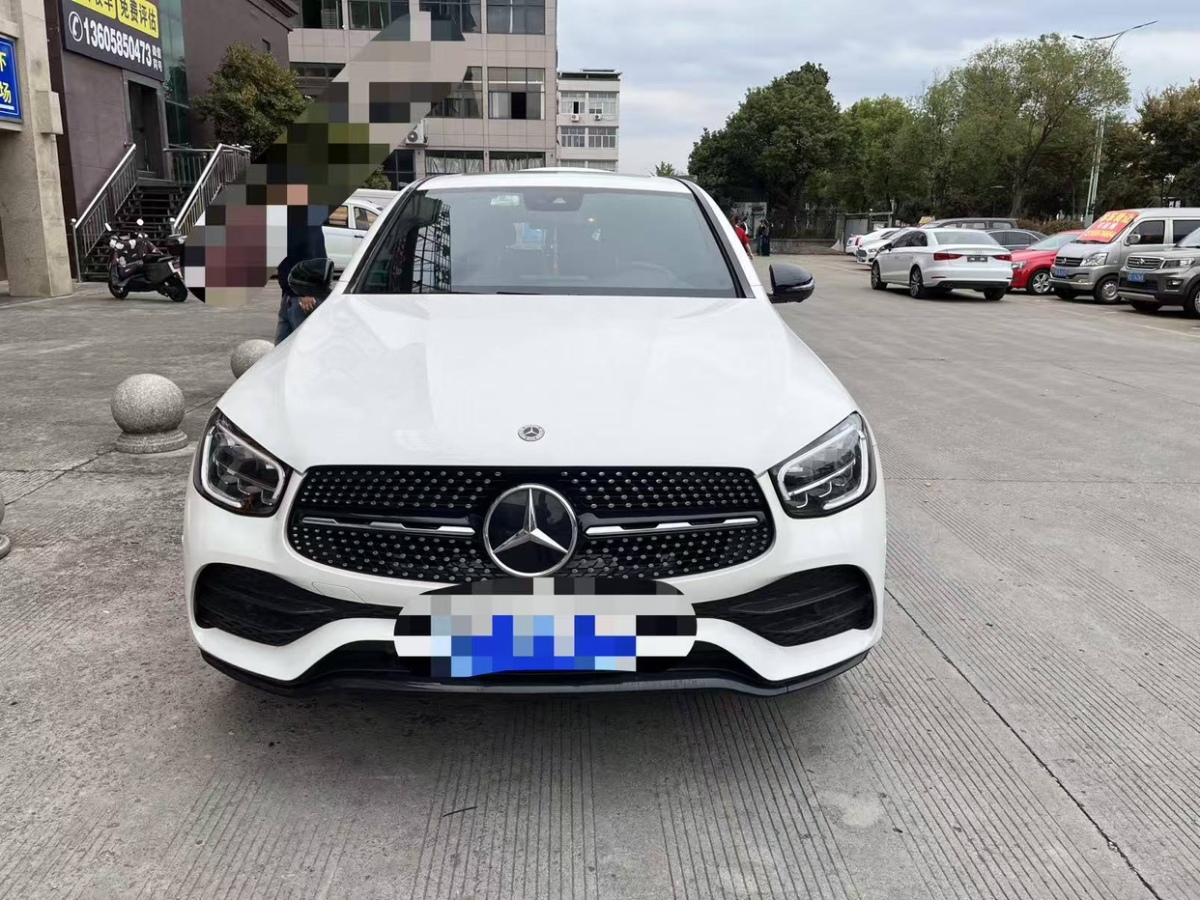 Mercedes-Benz GLC Coupe AMG 2020 car image #3
