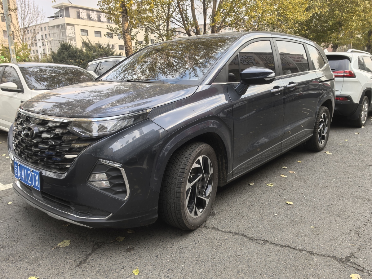 Hyundai Custo 2023 car image #3