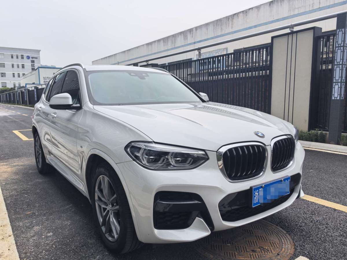 BMW X3 M 2021 صورة سيارة #3