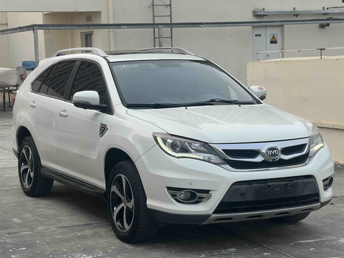 BYD S7 2015 car image #3