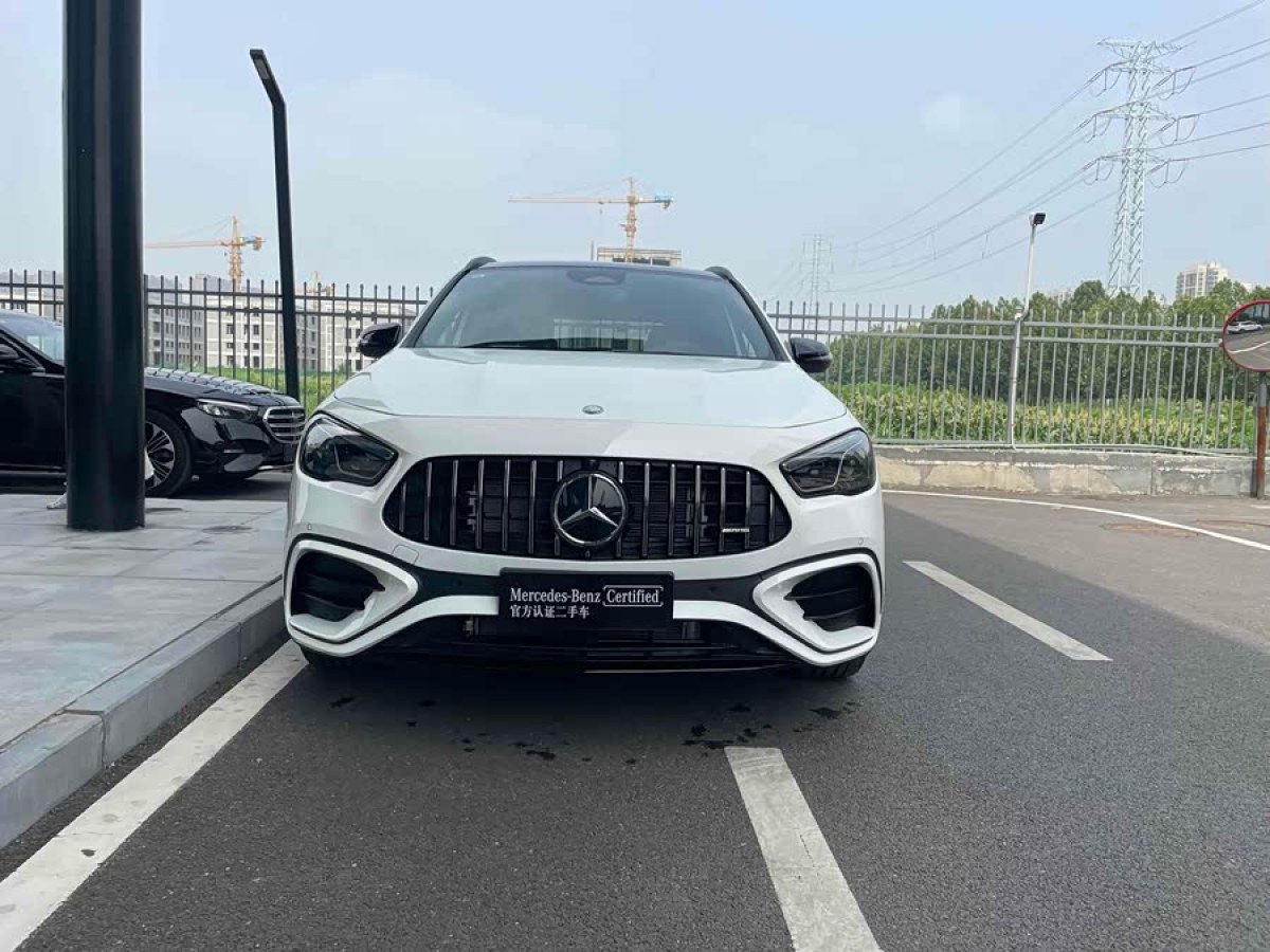 Mercedes-Benz GLA AMG 2025 #3 Mercedes-Benz GLA AMG 2025 صورة سيارة #3