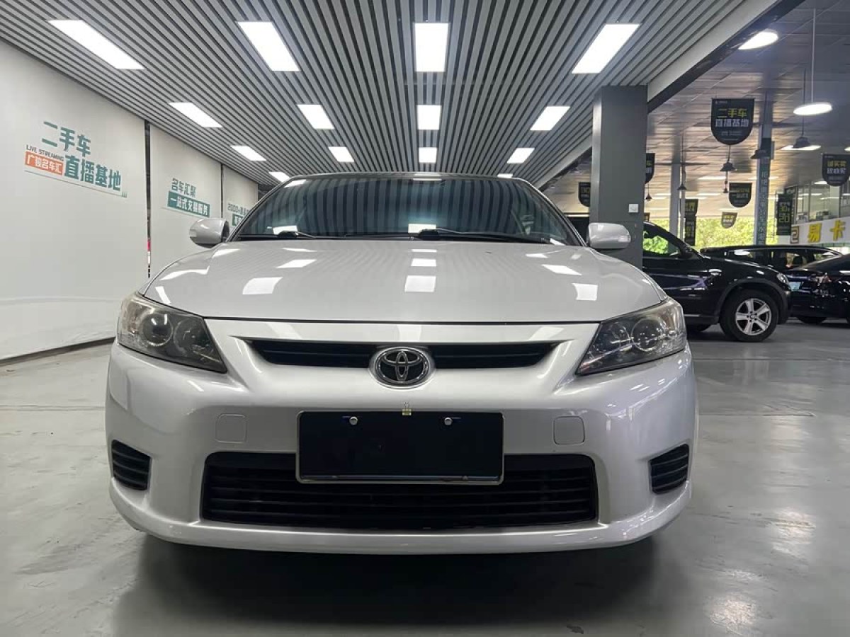 Toyota Zelas 2012 #3 Toyota Zelas 2012 car image #3