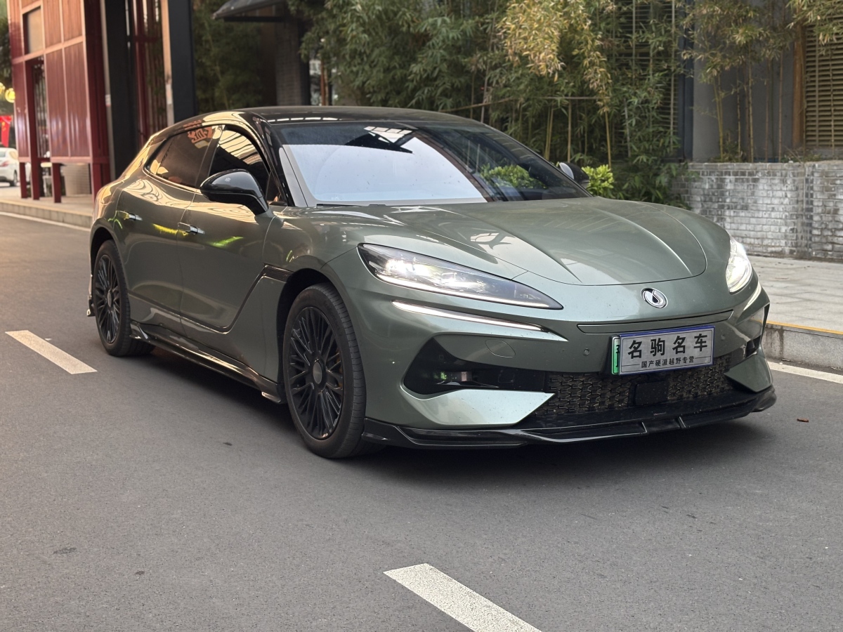 Denza Z9GT 2024 immagine di auto #3