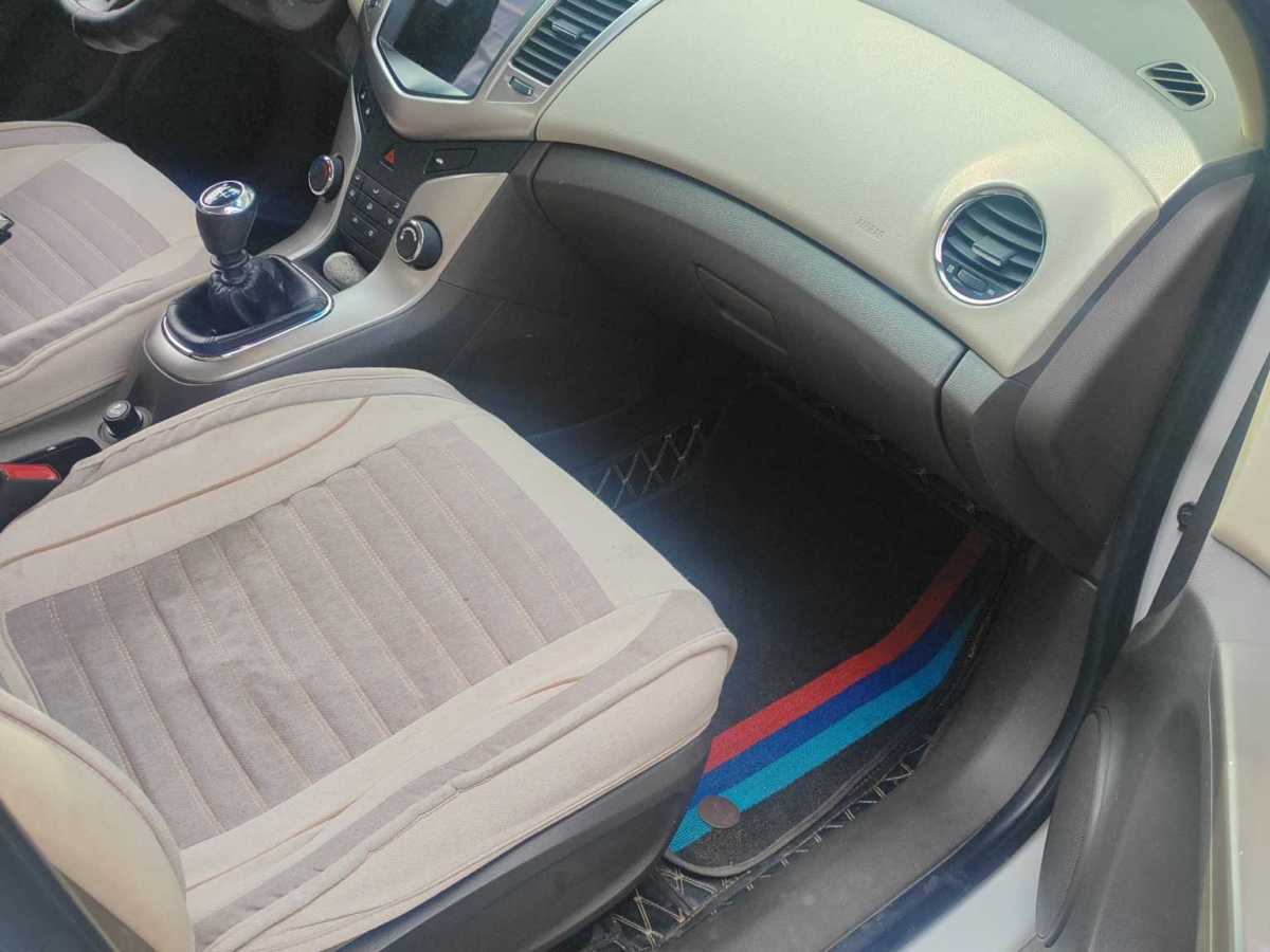 雪佛兰 科鲁兹 2014 汽车图片 #3