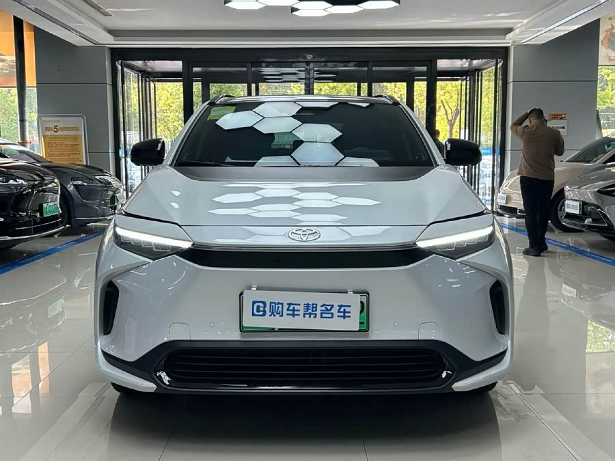 Toyota Bozhi 4X 2025 immagine di auto #3