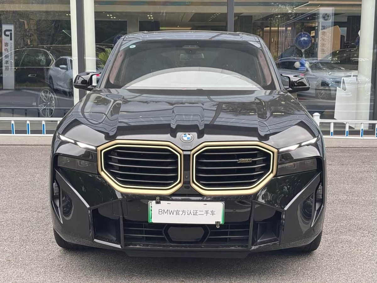 BMW XM 2024 car image #3