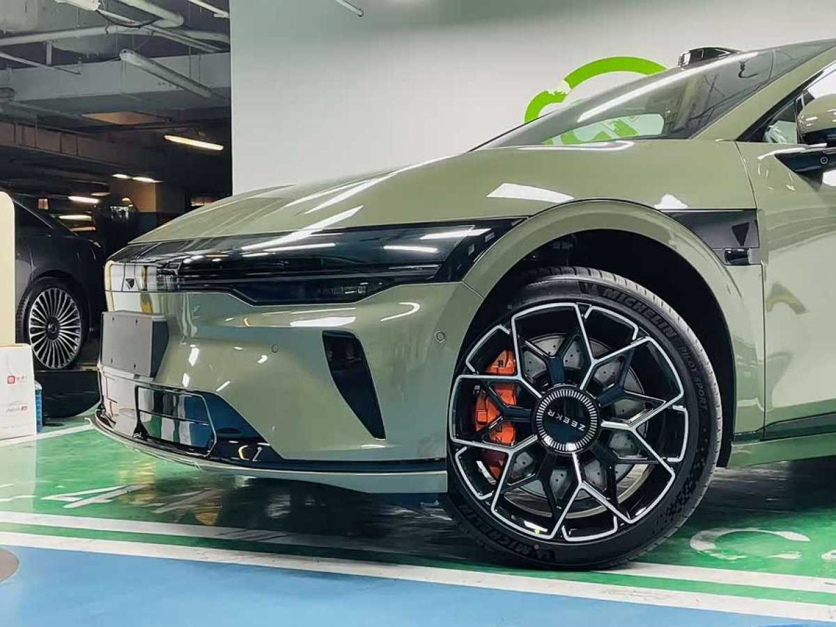 极氪 极氪007GT 2025 汽车图片 #3