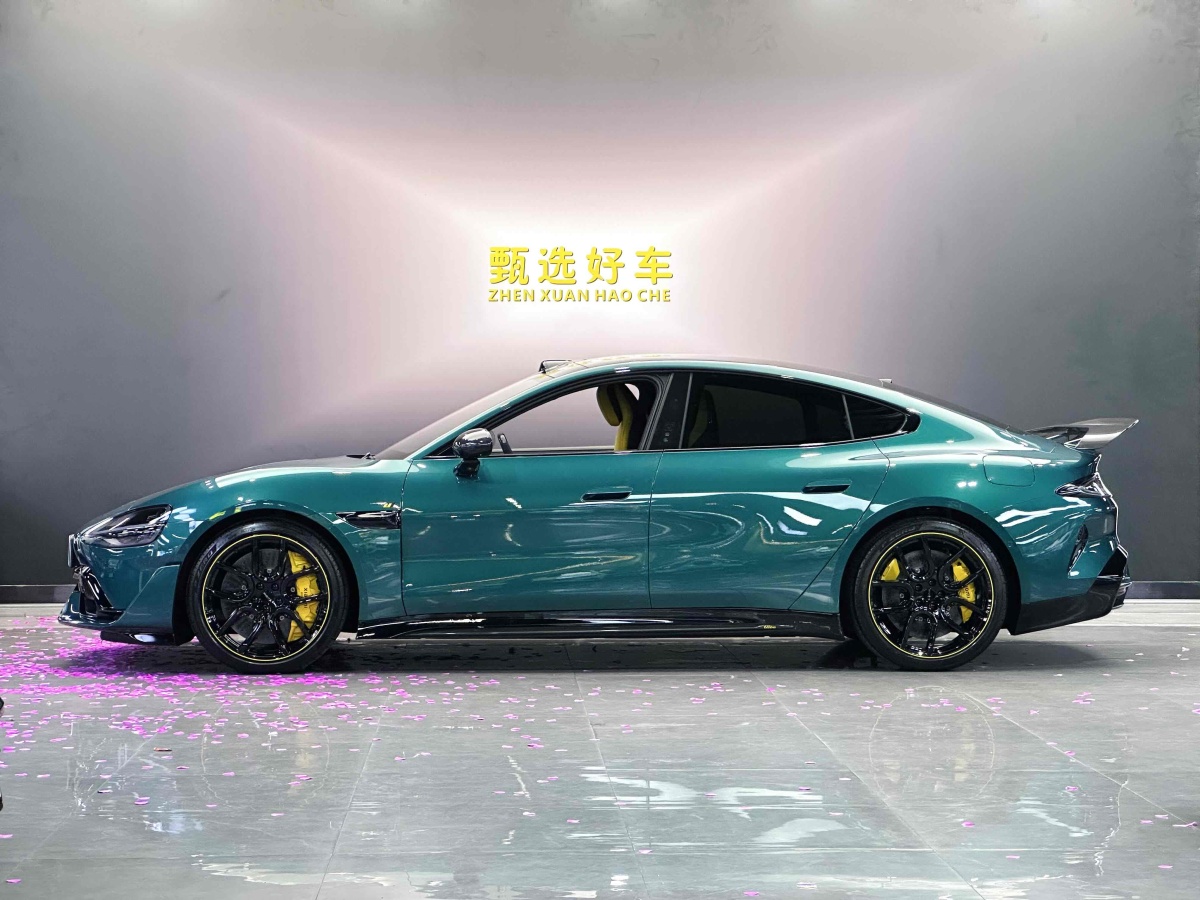 小米汽车 小米SU7 Ultra 2025 汽车图片 #3