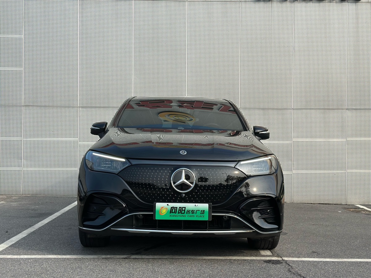 Mercedes-Benz EQE SUV 2023 car image #3