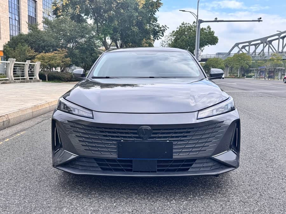 Changan Lamore 2023 car image #3