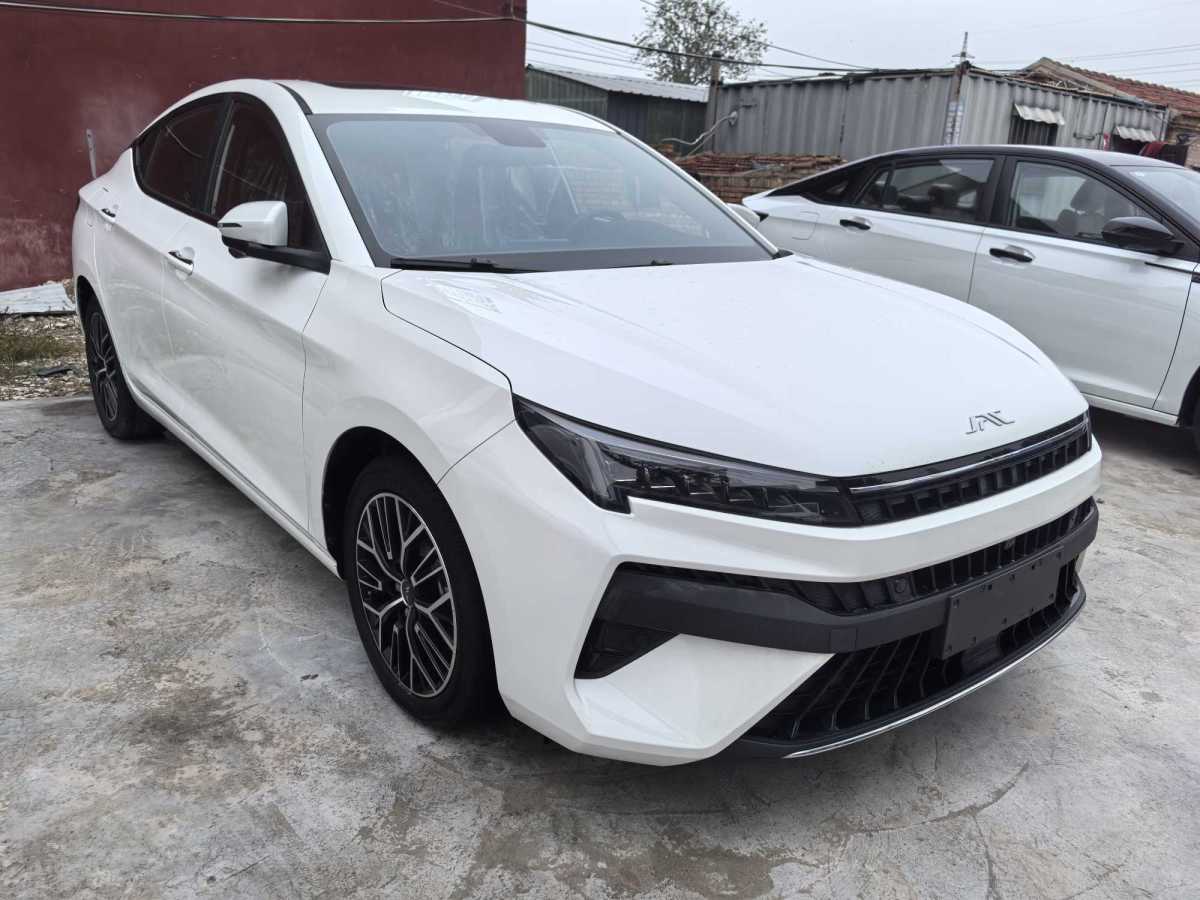 JAC A5 PLUS 2023 изображение автомобиля #3