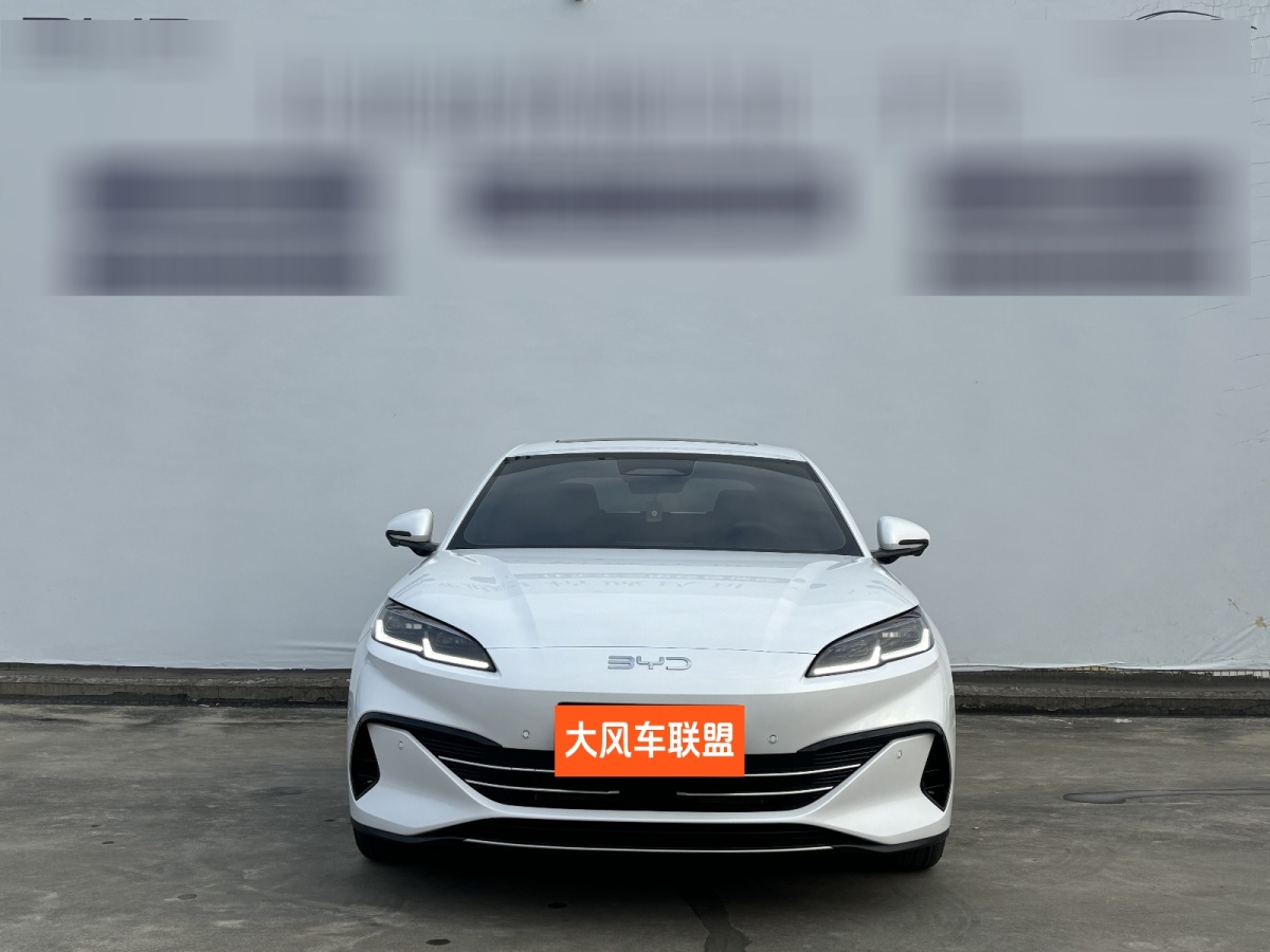 BYD Seal 06 DM-i 2025 immagine di auto #3