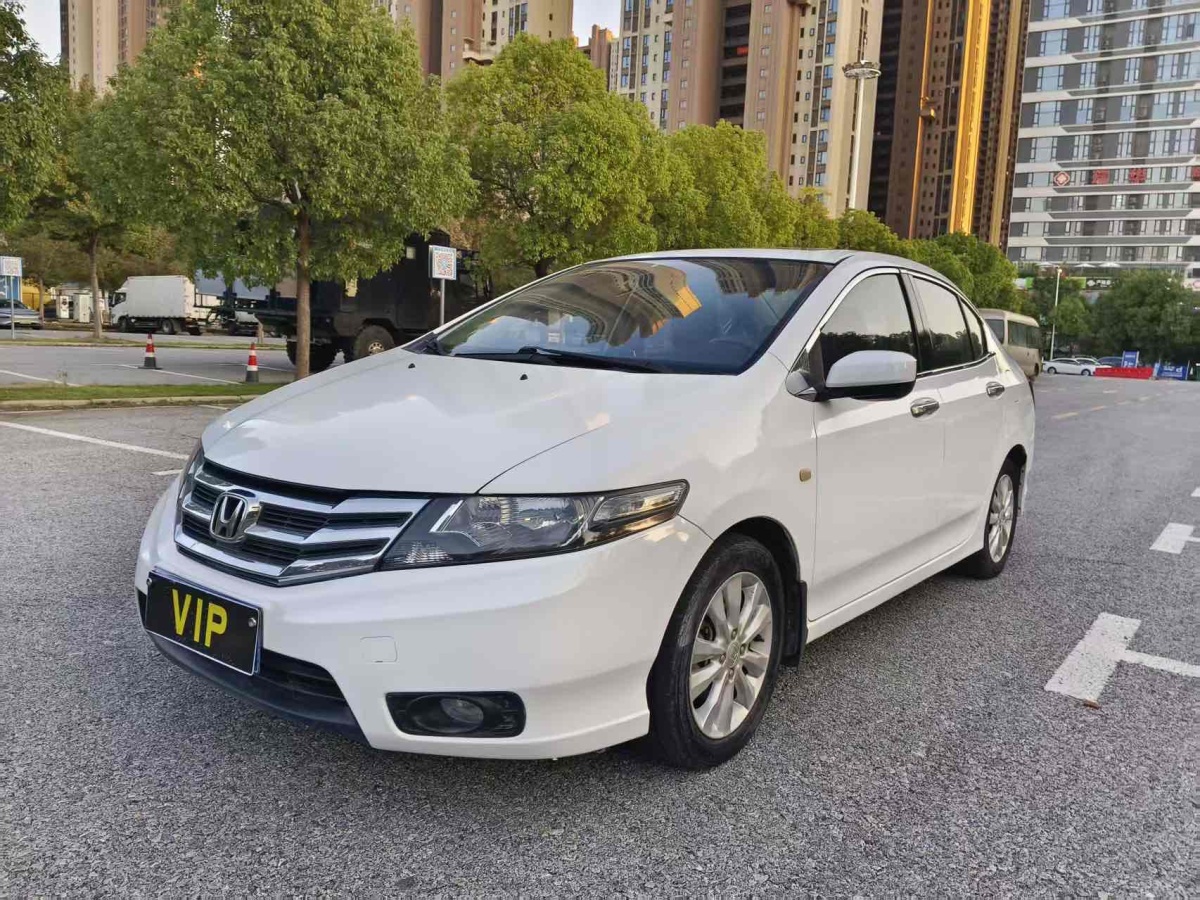 Honda City 2014 imagem de carro #3