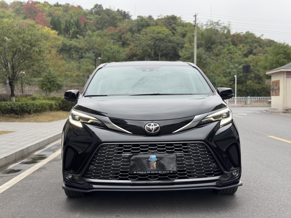 Toyota Granvia 2024 #3 Toyota Granvia 2024 immagine di auto #3