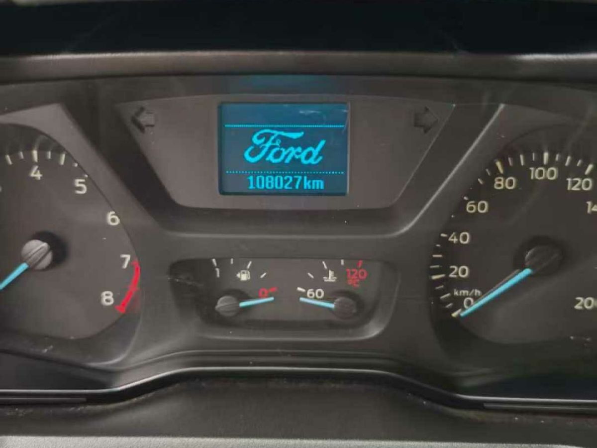 Ford Tourneo 2016 immagine di auto #3