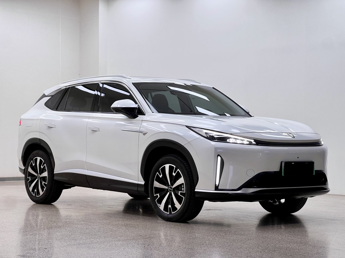 Roewe D5X DMH 2024 car image #3