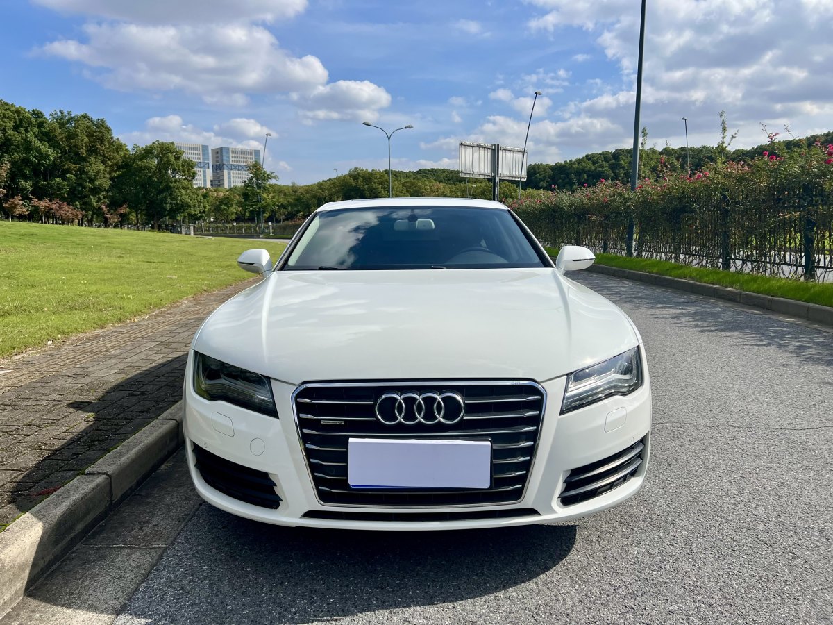 Audi A7 2013 car image #3
