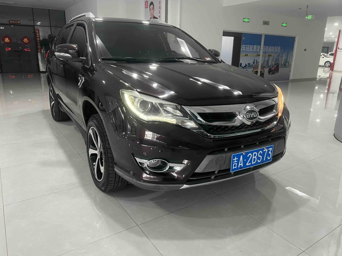BYD S7 2015 car image #3