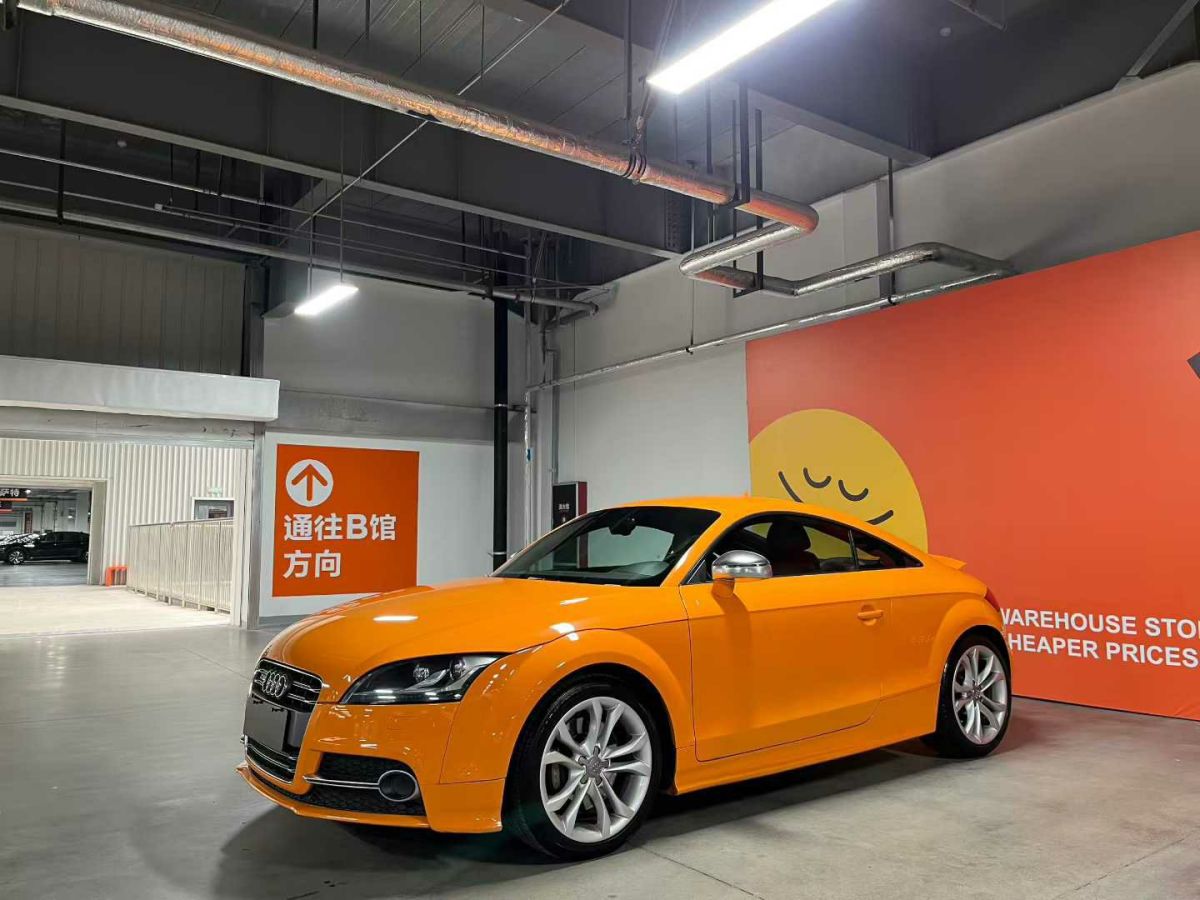 Audi TTS 2010 car image #3