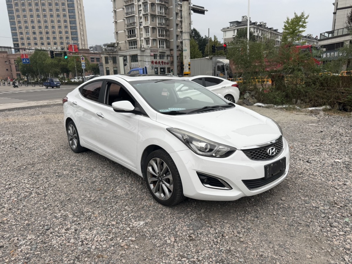 Hyundai Elantra MD 2015 car image #3