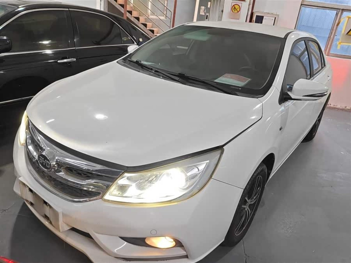 BYD SuRui 2016 #3 BYD SuRui 2016 car image #3