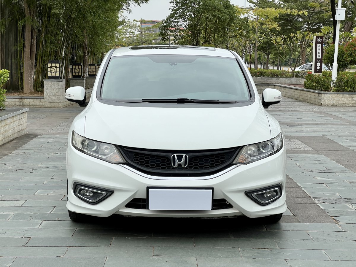Honda Jade 2015 #3 Honda Jade 2015 car image #3