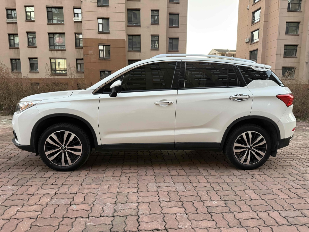 GAC Trumpchi GS4 2018 car image #3