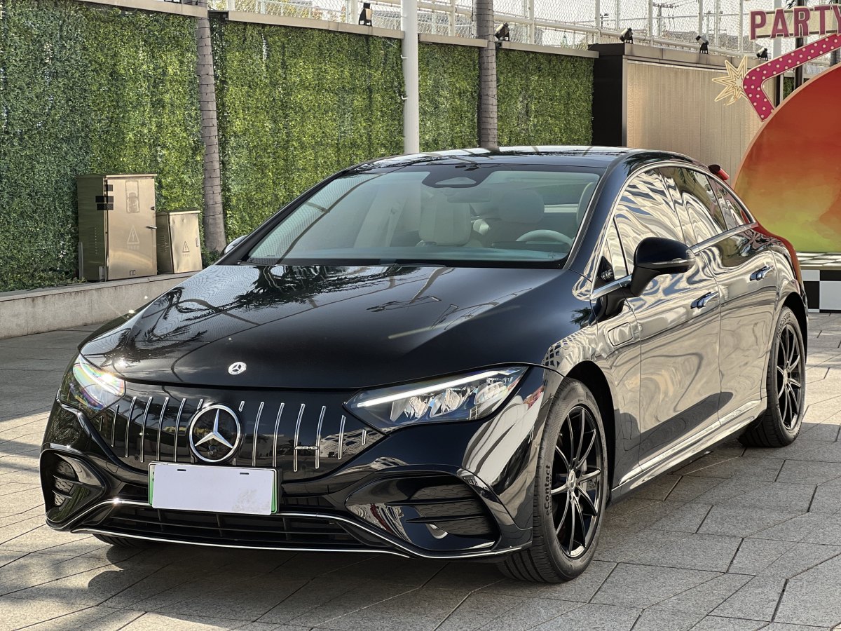 Mercedes-Benz EQE Class 2024 car image #3