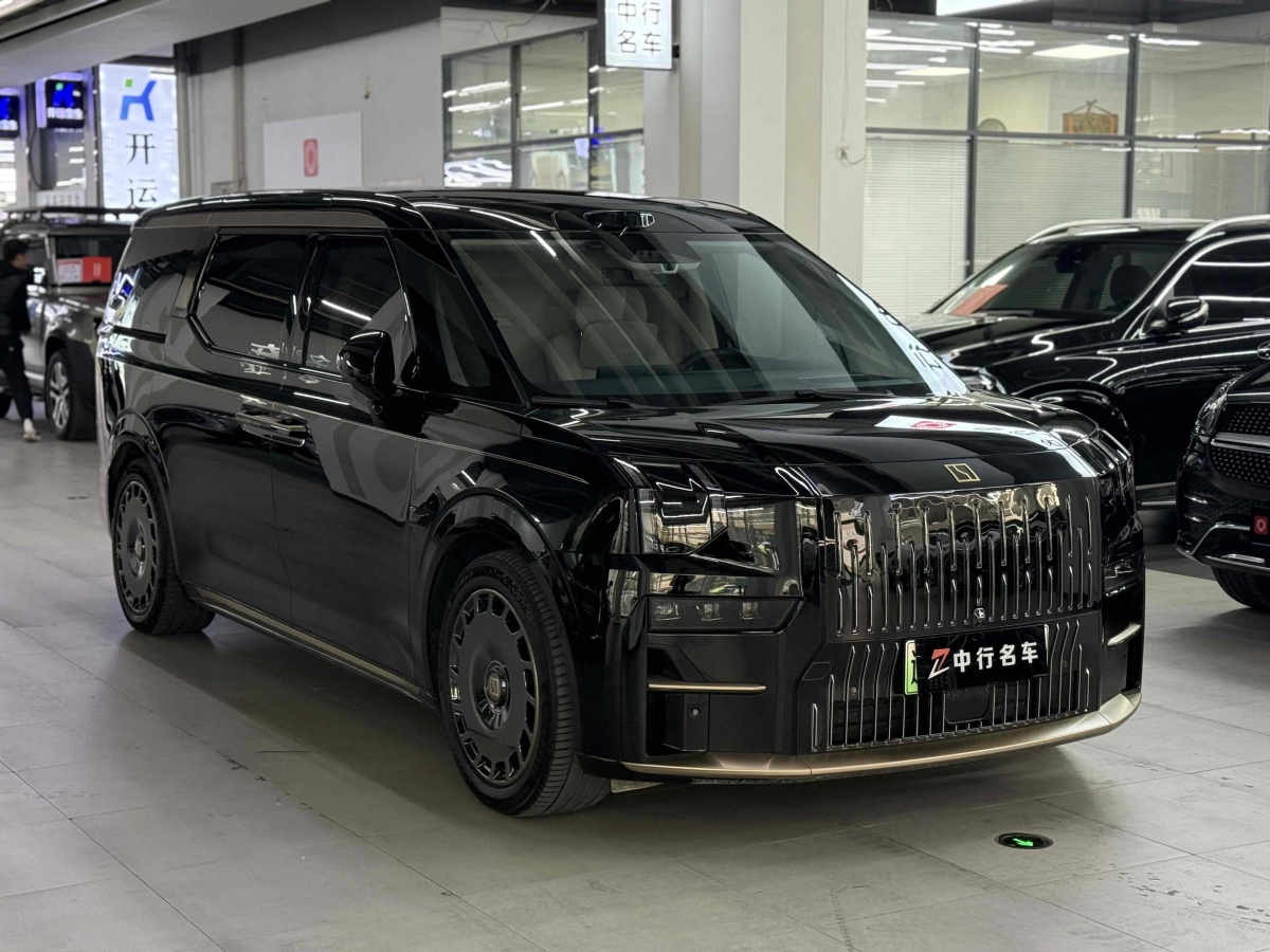 Hyundai Coupe 2025 imagen de coche #3