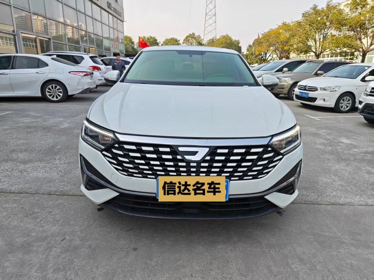 Jetta VA7 2025 car image #3