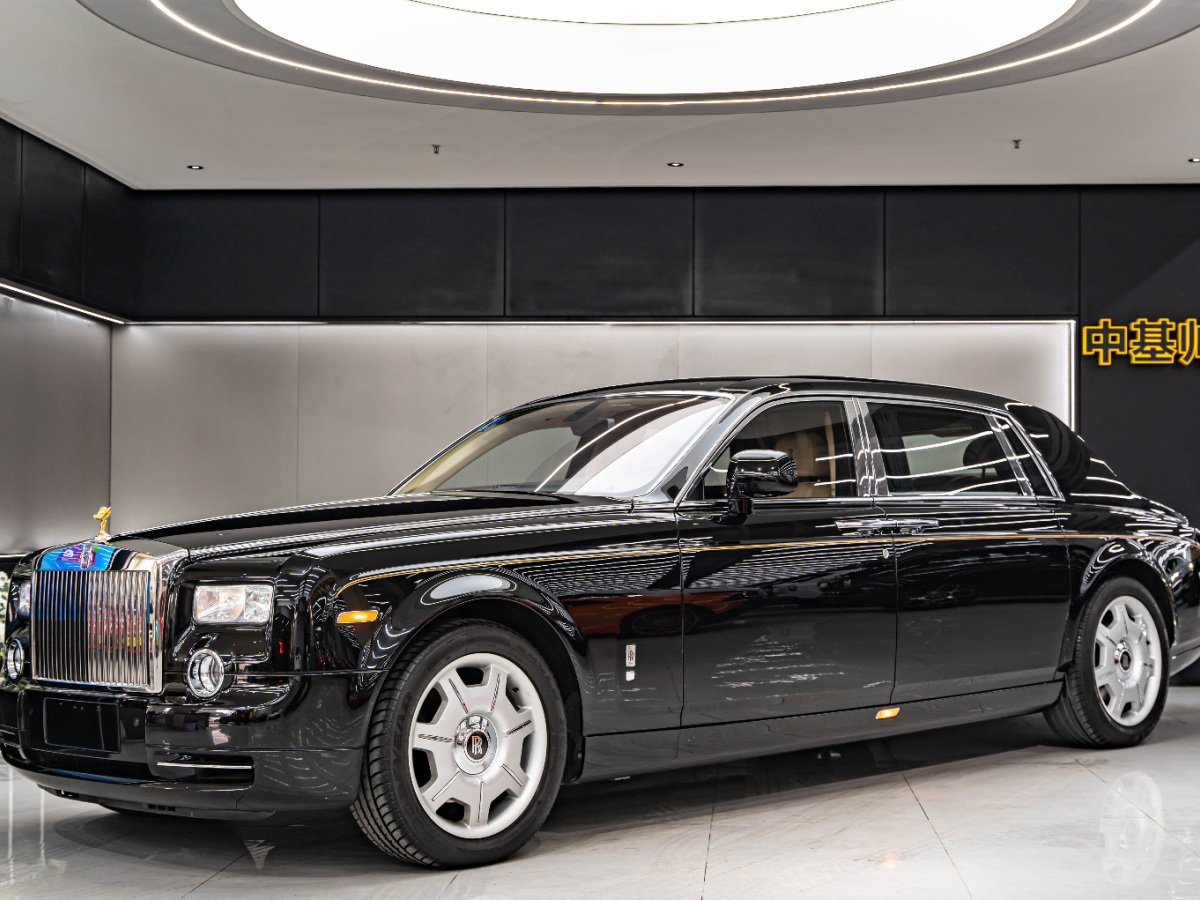 Rolls-Royce Phantom 2011 car image #3