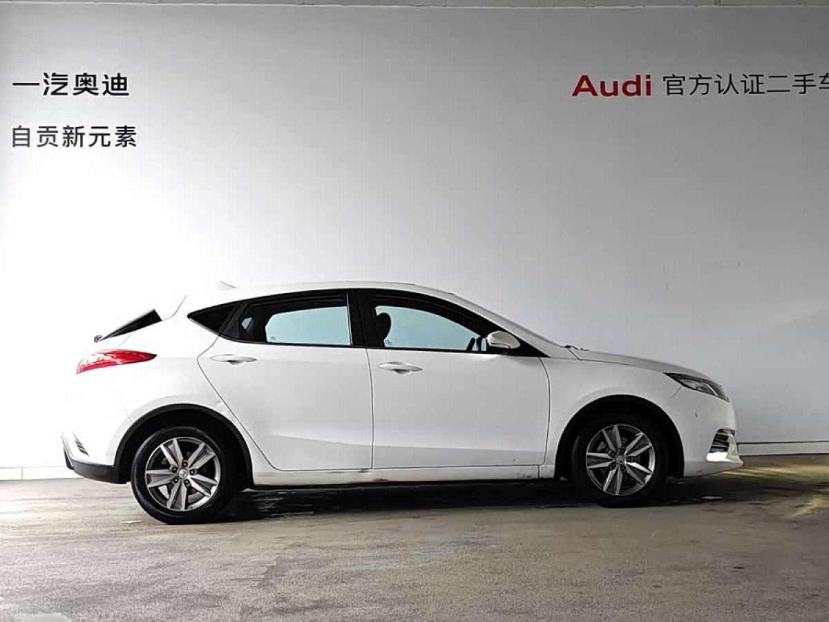 Changan Eado XT 2017 car image #3