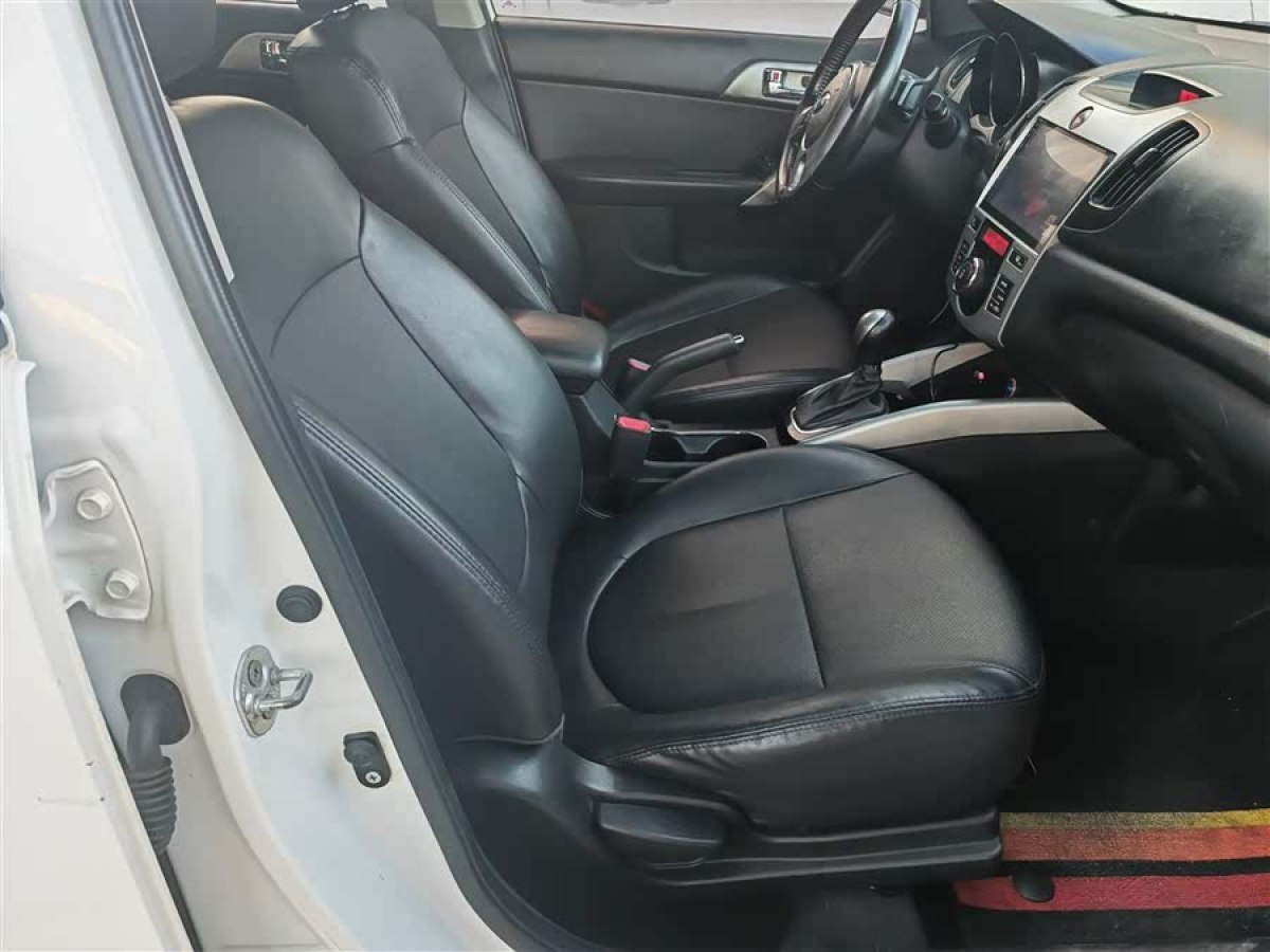 起亚 福瑞迪 2014 汽车图片 #3