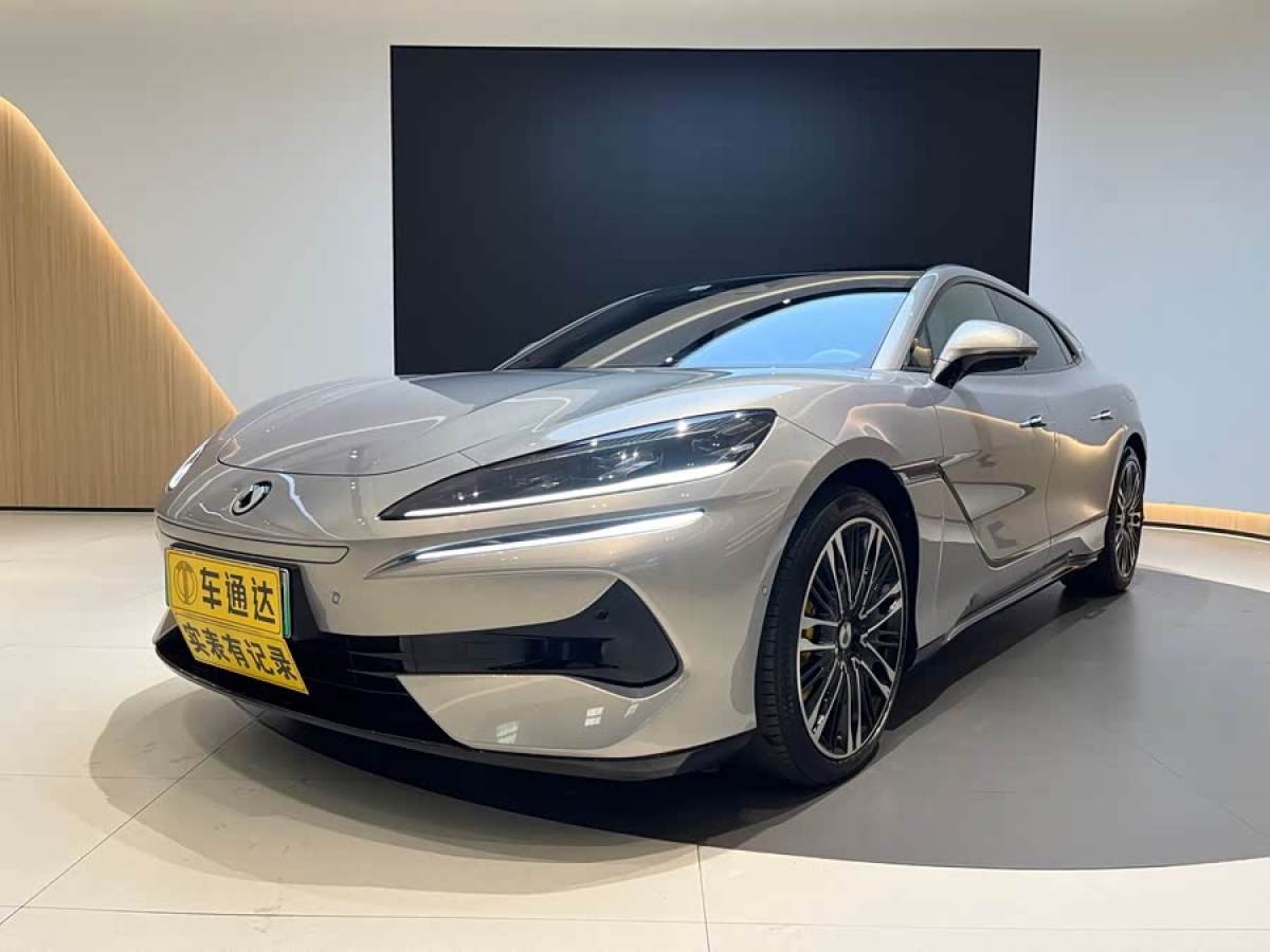 Denza Z9GT 2024 car image #3