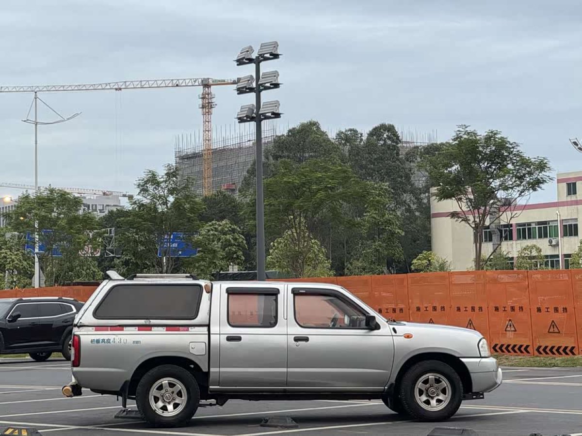 Nissan D22 2012 изображение автомобиля #3